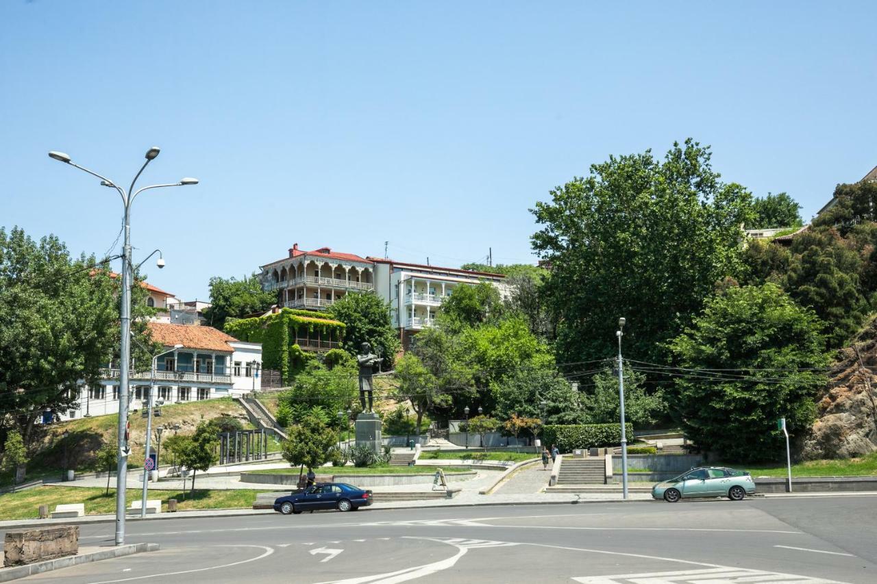 Hb Apartments Akhvelediani II Tbilisi Eksteriør billede