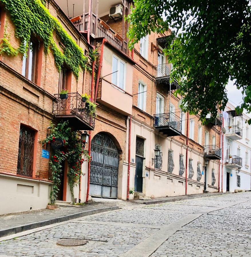 Hb Apartments Akhvelediani II Tbilisi Eksteriør billede